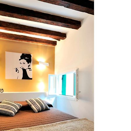 Vivaldi Room - Biennale By Wonderful Italy Βενετία Εξωτερικό φωτογραφία